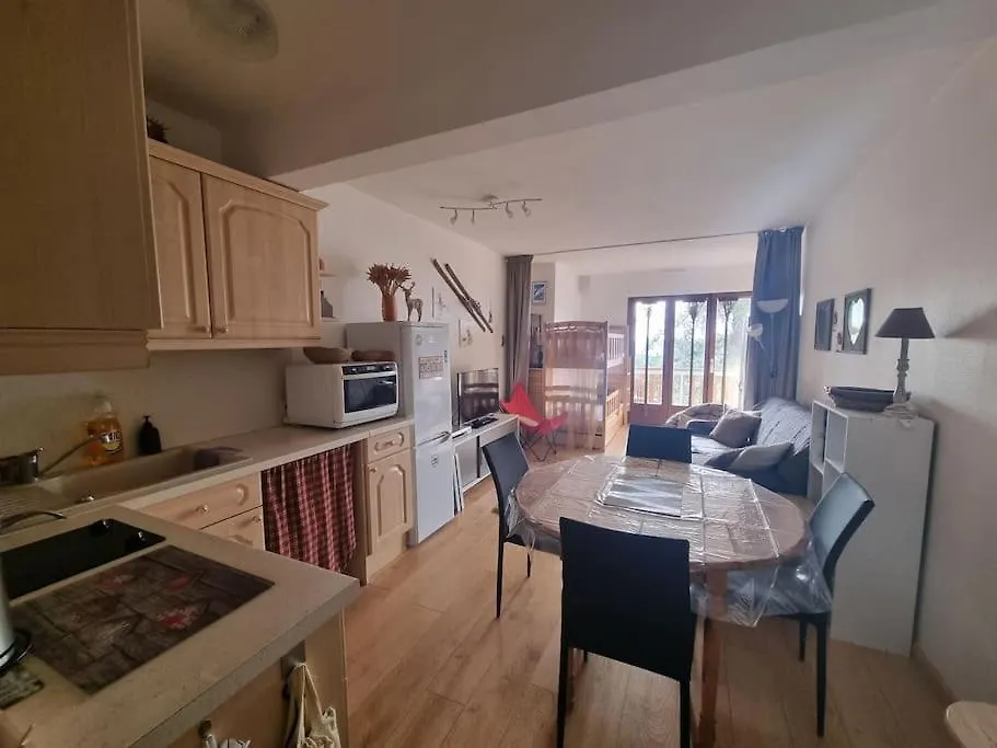 Grand Studio A Valberg A 5 Mn A Pied Des Pistes - Ideal Famille De 4 Personnes Гийом